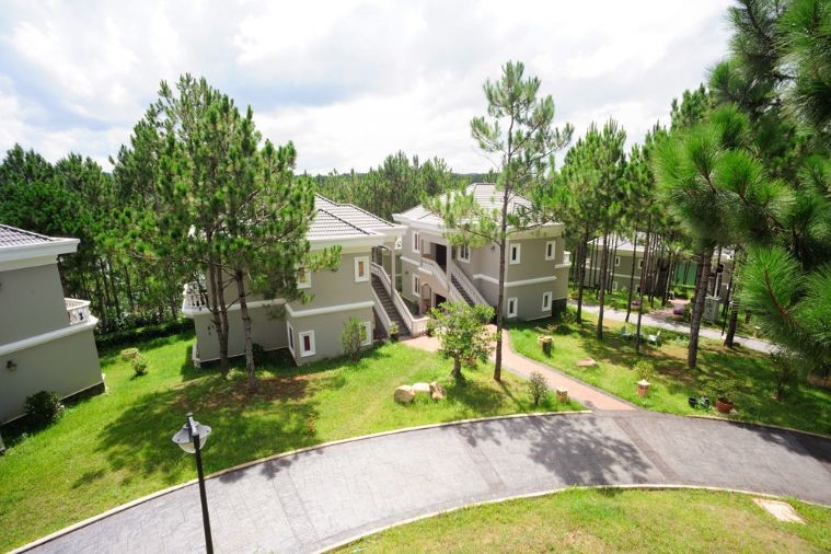 Jassmine Luxury Lake View Double